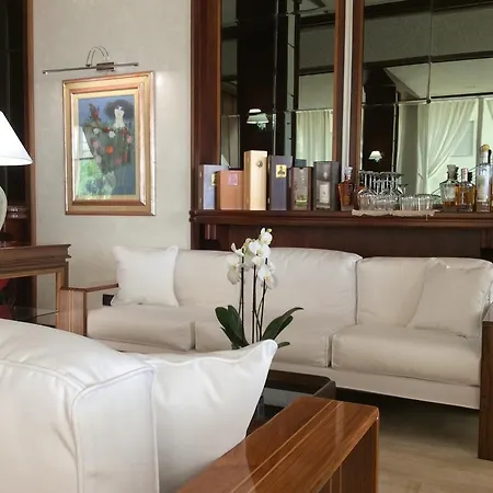 Hotel Universo-2