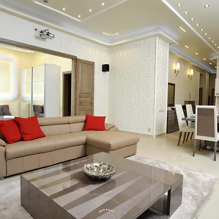 Basilica Grand Luxury In The Historic Center-2