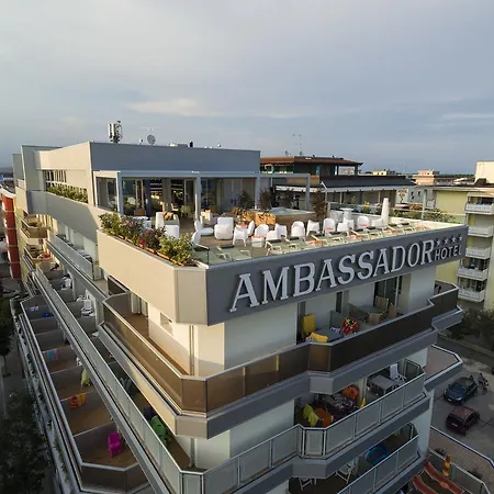 Hotel Ambassador-3