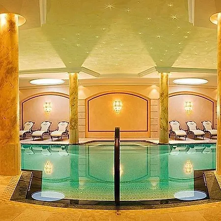 Hotel Garni Dolomieu-3