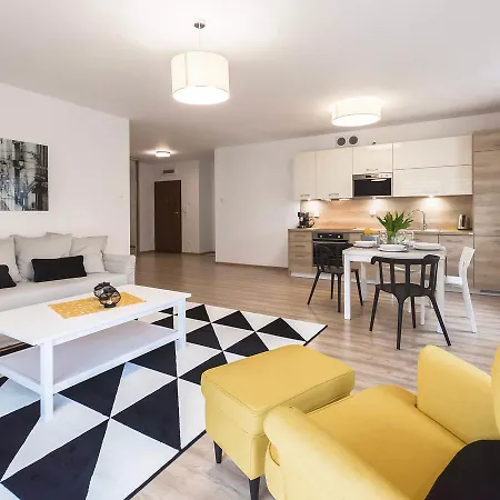 Vacationclub - Solna Apartment C103-2