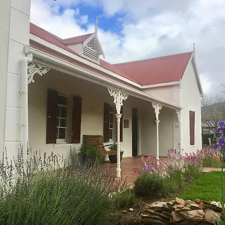 John Montagu Accommodation-3