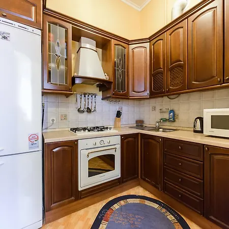 Kiev Centre Opera Apartments-2