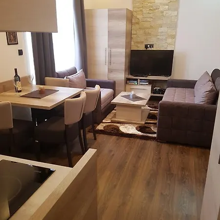 Apartment M1 Megi, Milmari Resort-3