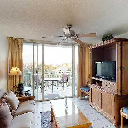 Sunrise Suites Paradise Escape #407-2
