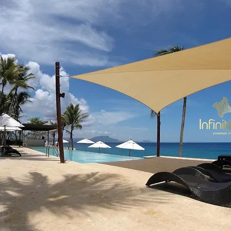 Infiniti Blu Luxury Ocean Front Condos-2