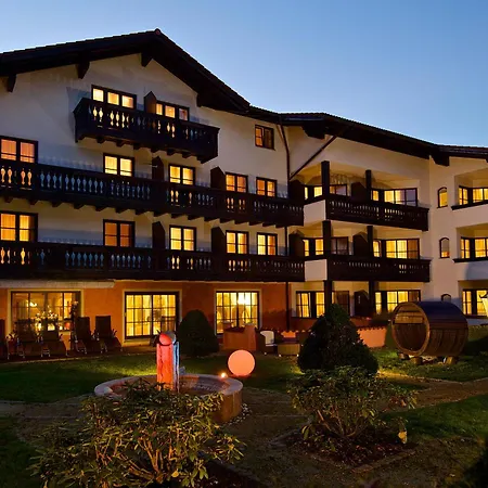 Hotel Hirsch-3