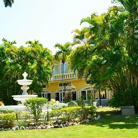 Seagarden Beach Resort-2