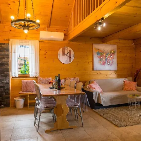 Hygge Hill-2