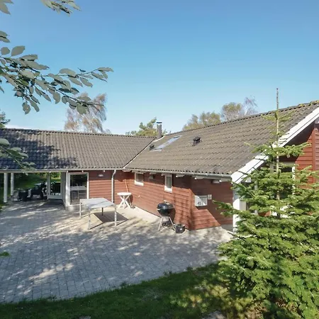 Holiday Home Baeverstien Denm-2