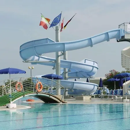 Hotel Lido Bibione Beach-3