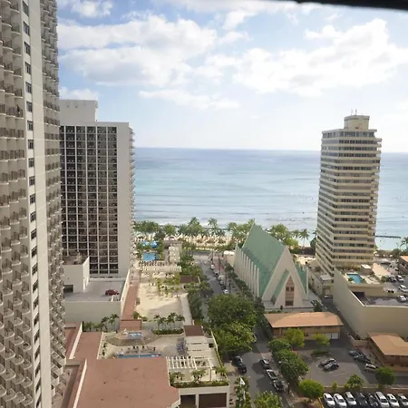 Romantic Waikiki Banyan 2513 With Ocean And Diamond Head Views And Free Parking!-2