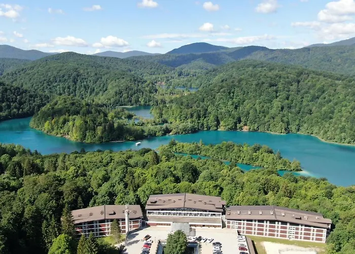 Hotel Jezero - Plitvice Lakes National Park Plitvička Jezera