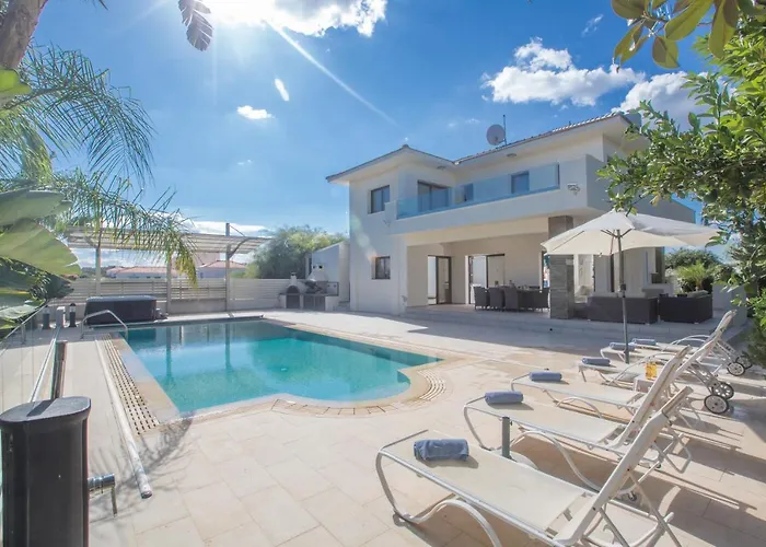 Demetra Villa Agia Napa