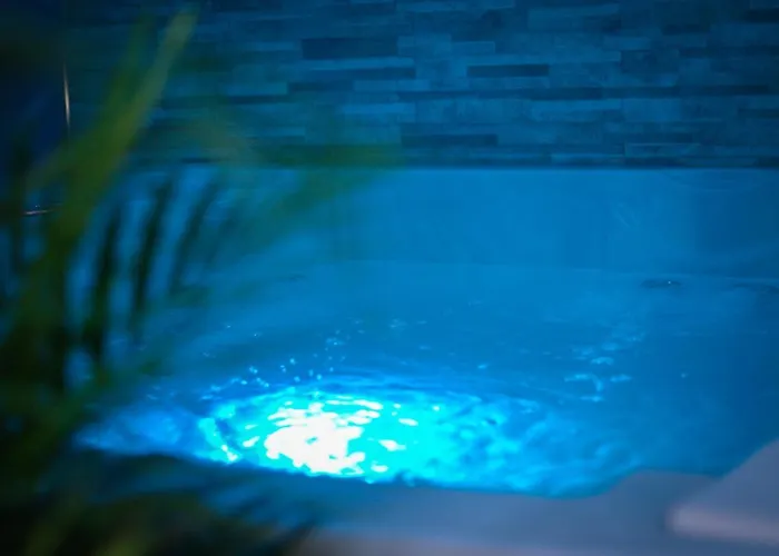 Nuit Vip Spa Sauna Privatif Le Rove