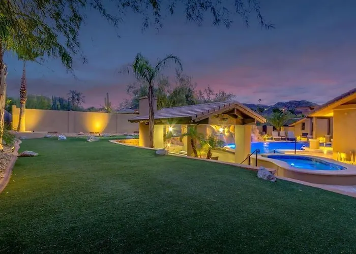Estate Resort Style Oasis 6Bdrm, 5.5 Bath Heated Pool With Misters Scottsdale