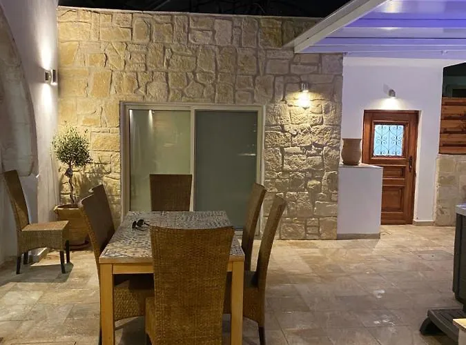 Villa Caerus Paphos