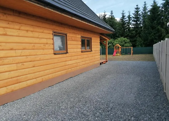Chata Baska Na Liptove S Vlastnym Dvorom Liptovský Mikuláš