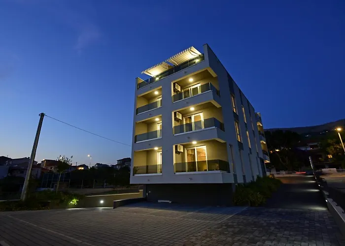 Apartments Adriatic Podstrana