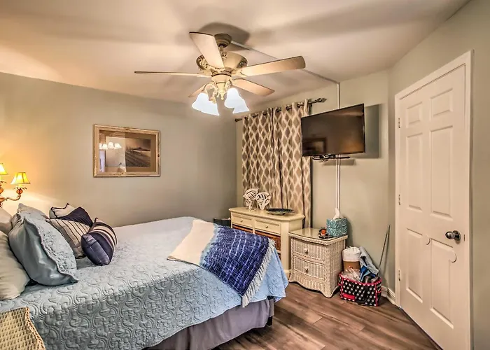 Myrtle Beach Ocean-View Condo Walk To Beach!
