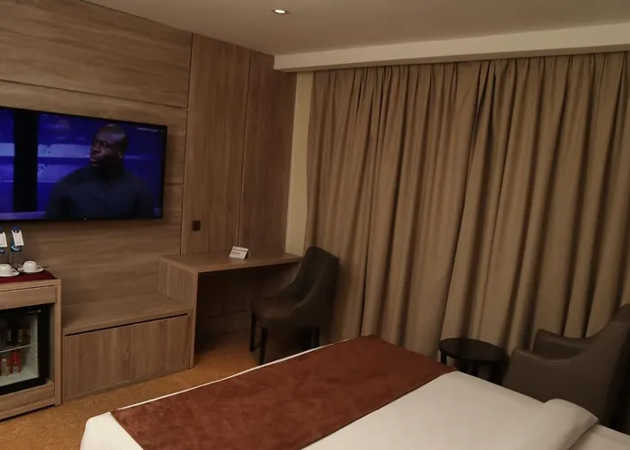 Monty Suites Calabar
