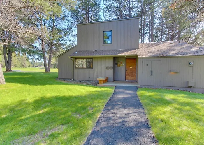 Meadow House 30 | Discover Sunriver