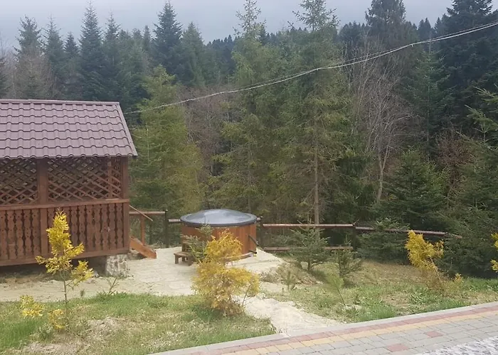 Villa Paraiso Skhidnytsia