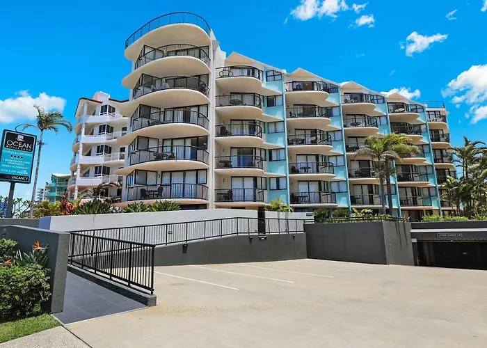 Ocean Boulevard Alexandra Headland