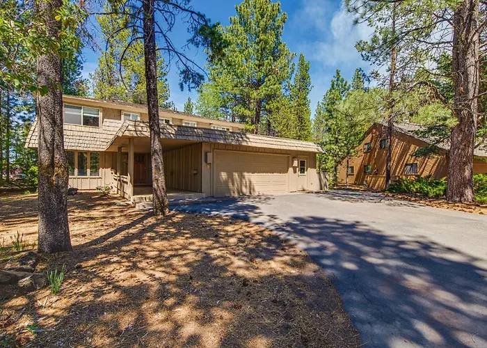 5 Bed 3 Bath Vacation Home In Sunriver