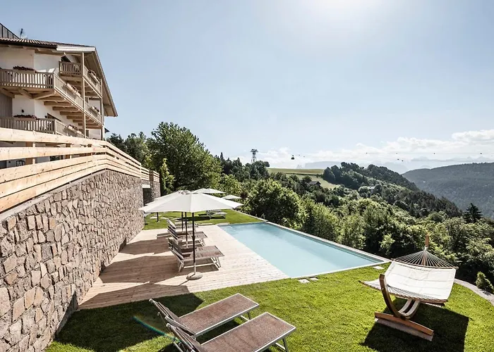 Pippos Mountain Lodge Oberbozen