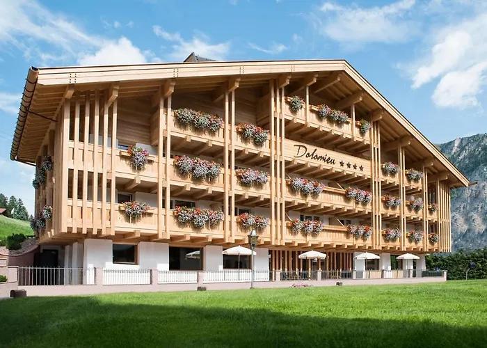 Hotel Garni Dolomieu Wolkenstein in Gröden