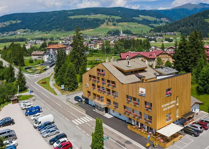 Hotel Dolomiten Toblach