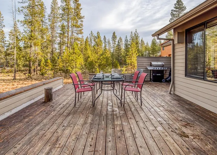 Klamath 24 - Meredith Lodging Sunriver