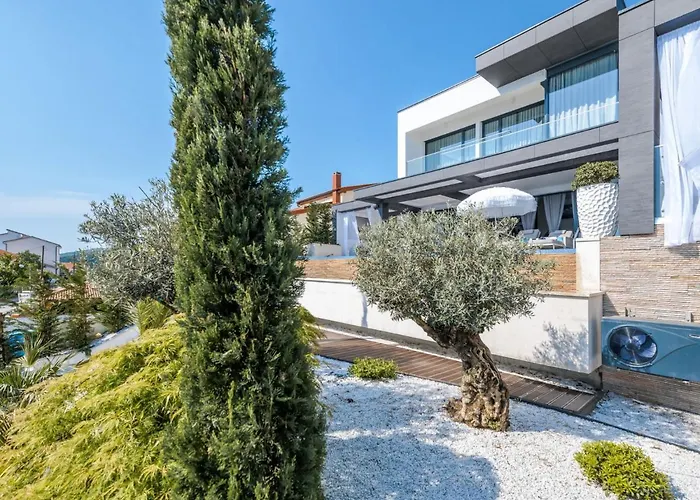 Holiday Home Villa Panorama By Interhome Crikvenica
