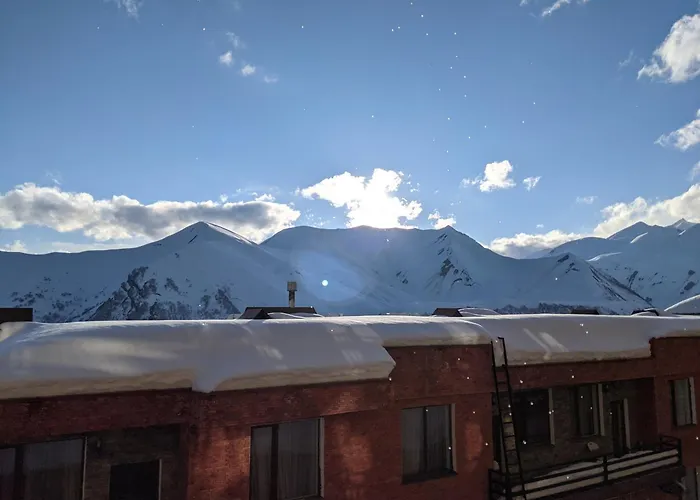 Club 2100 Ski In Studio Gudauri