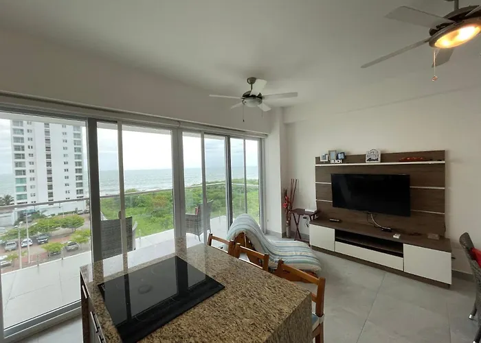 Ferienwohnung Departamento Vista Al Mar 2D Tonsupa