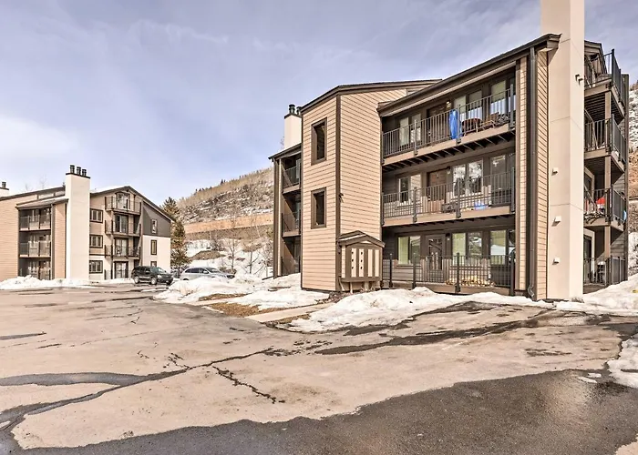 Cozy East Vail Condo ~ 6 Mi To Vail Village!