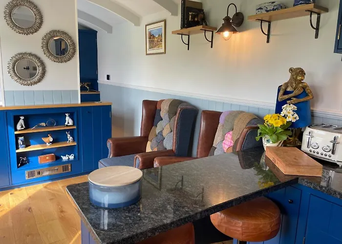 The Bibury - Westwell Downs Shepherd Huts Oxford