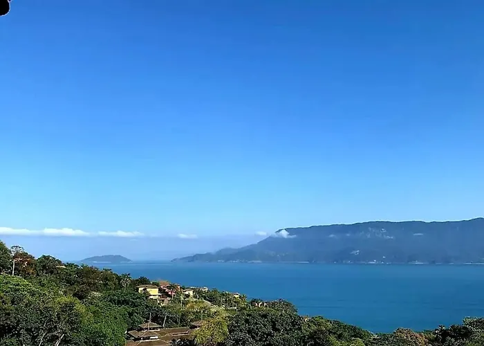 Residencia Em Condom, 1 Ou 2 Suites, Vista Para O Mar, Praia Do Curral, Ilhabela