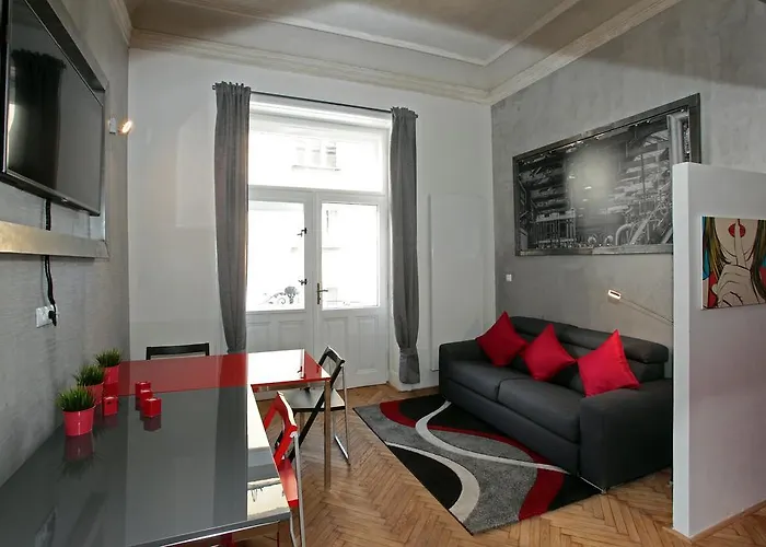 Apartment House - The Modern Flat Prag