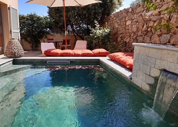 Maison 2 Chambres Et Piscine Chauffee Entre L'Ile Rousse Et Monticello