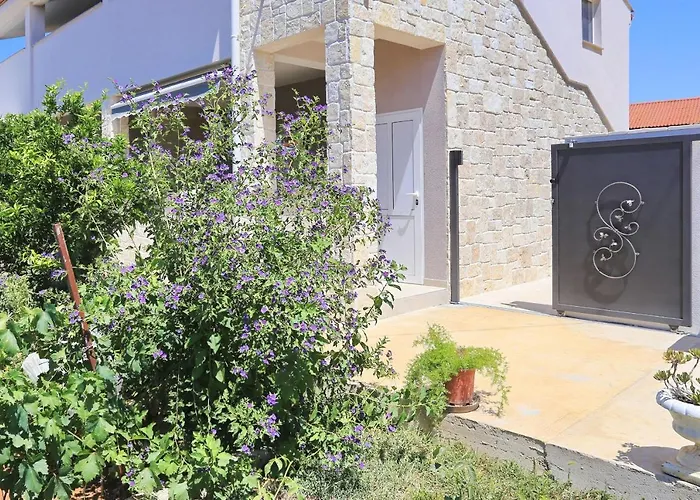 Luxury Apartment Gaspa With Jacuzzi Privlaka 