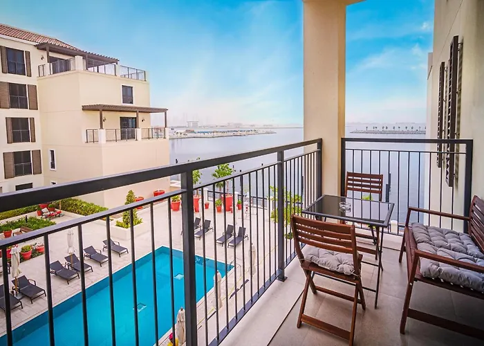 Outstanding New Apartment With Sea View In La Mer Dubai