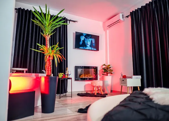 Apartment De Lux Craiova Jacuzzi Pat Rotund Semineu Zona Ford