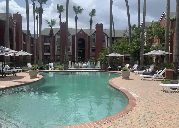 Peaceful Medical Center Apartment 2Br & 2Ba Houston