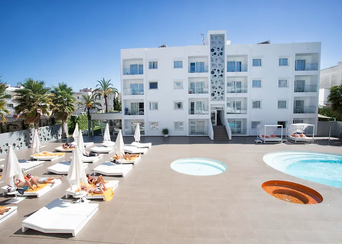 Ibiza Sun Apartments Platja d'en Bossa
