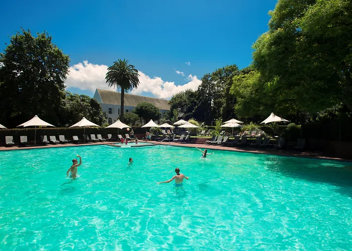 Fancourt Hotel George