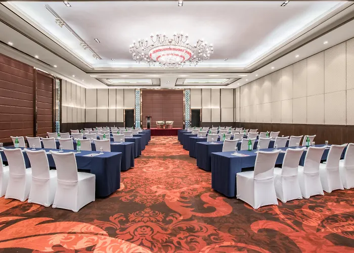 Hotel Crowne Plaza New Delhi Rohini By Ihg