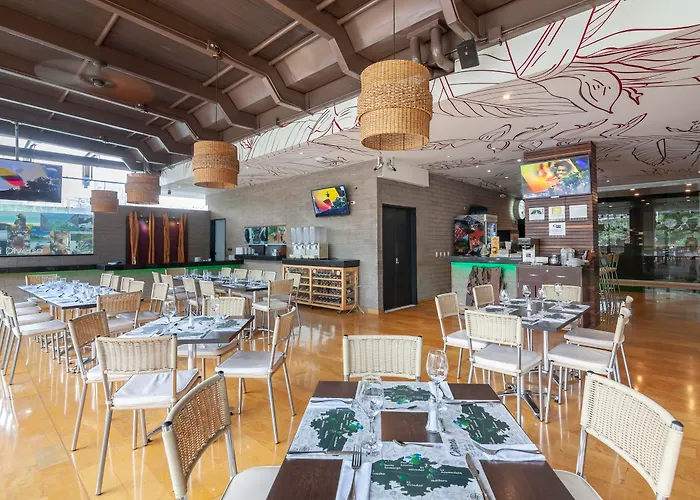 Diez Hotel Categoria Colombia Medellín