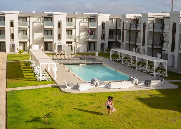 Halos Casa Resort Santa Maria